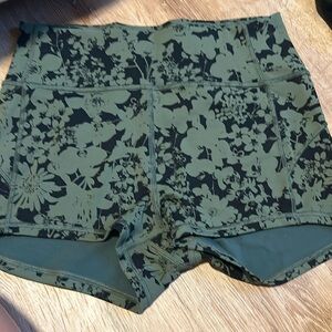 Lulu Shorts